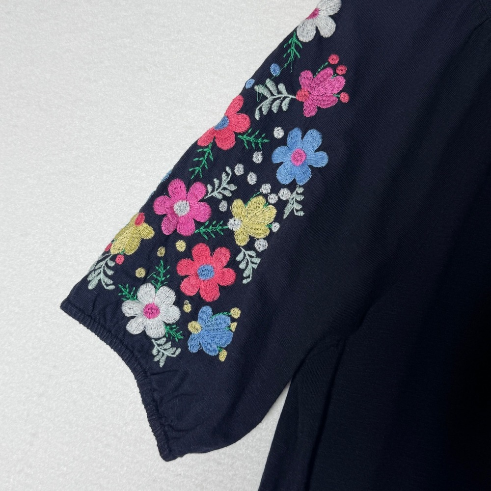 Talbots Petite Embroidered Floral Navy Blue Cotton Modal Short‎ Sleeve Top MP - Picture 4 of 10